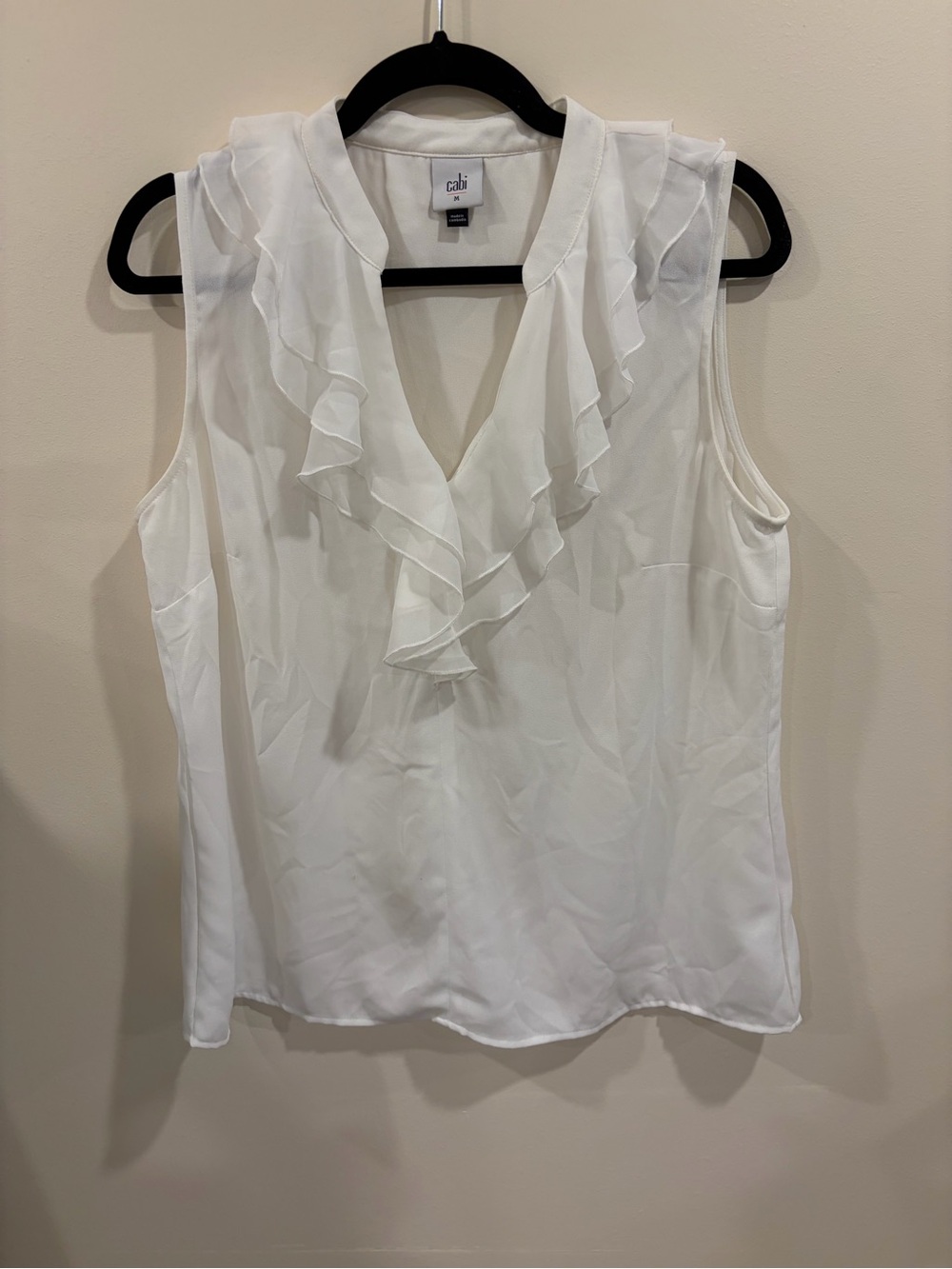 Cabi Sleeveless Ruffle V-Neck Blouse in White Size M